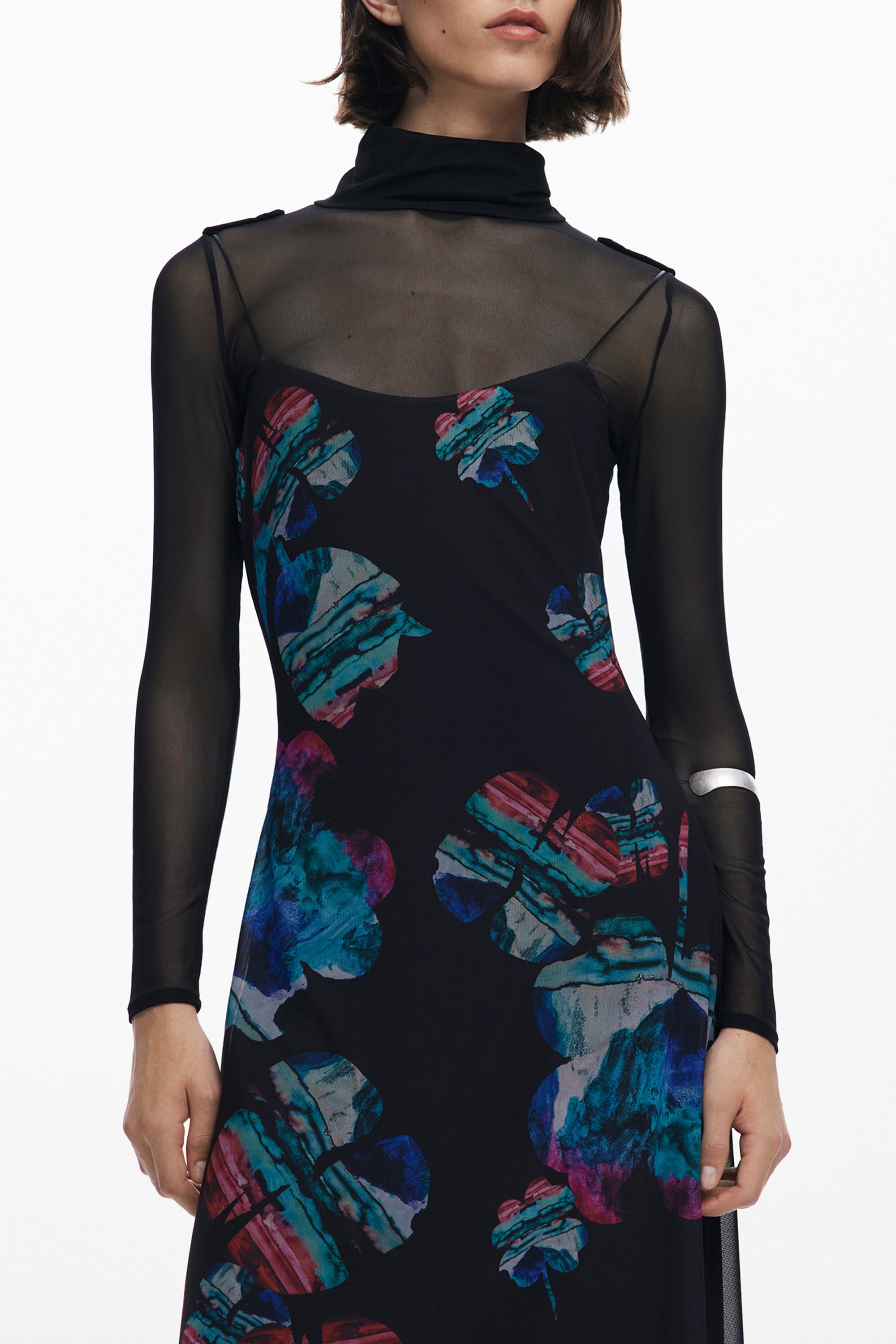 ROBE LONGUE NOIRE DESIGUAL FEMME