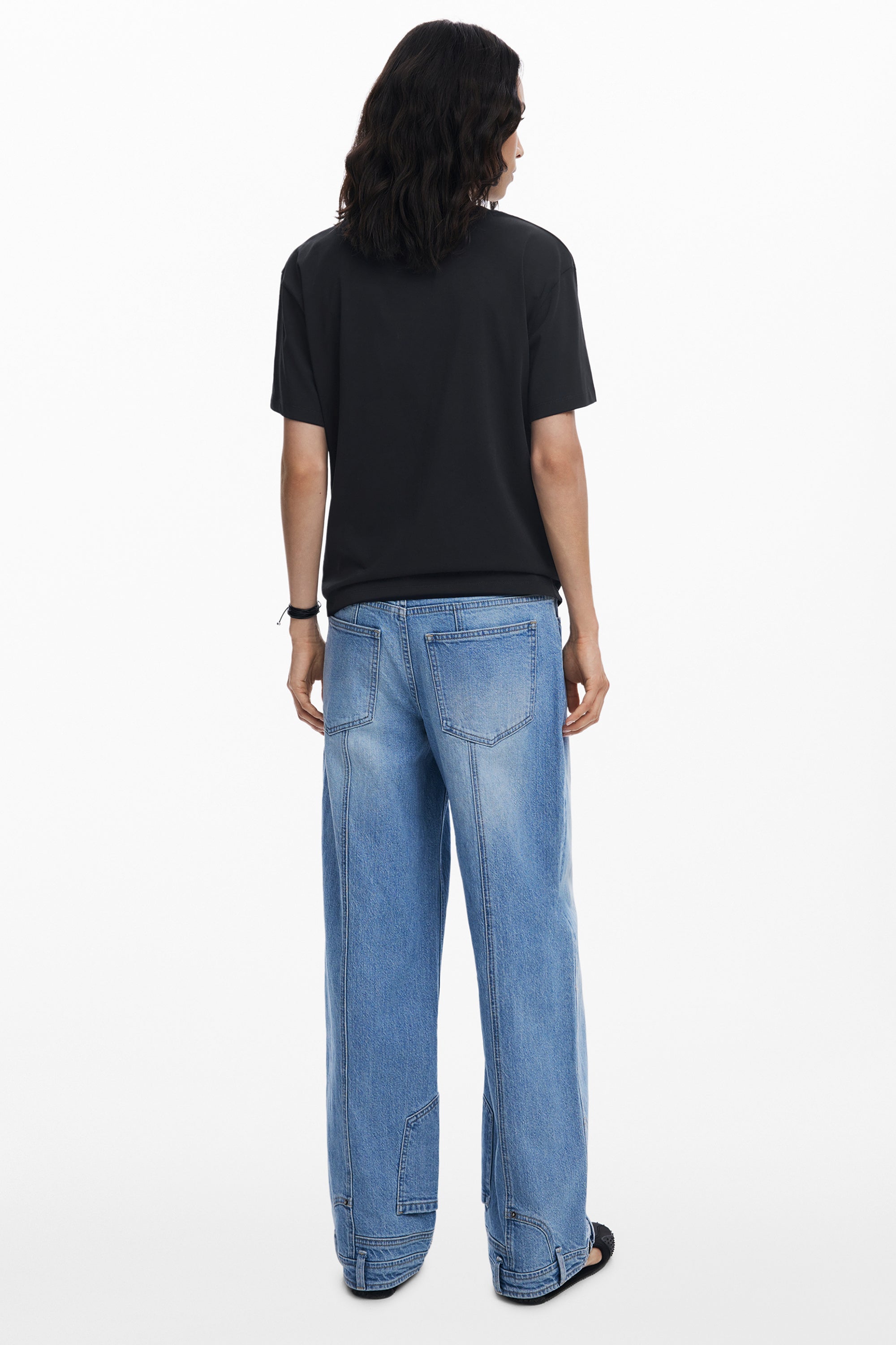 T-SHIRT FEMME MANCHES COURTES DESIGUAL NOIR